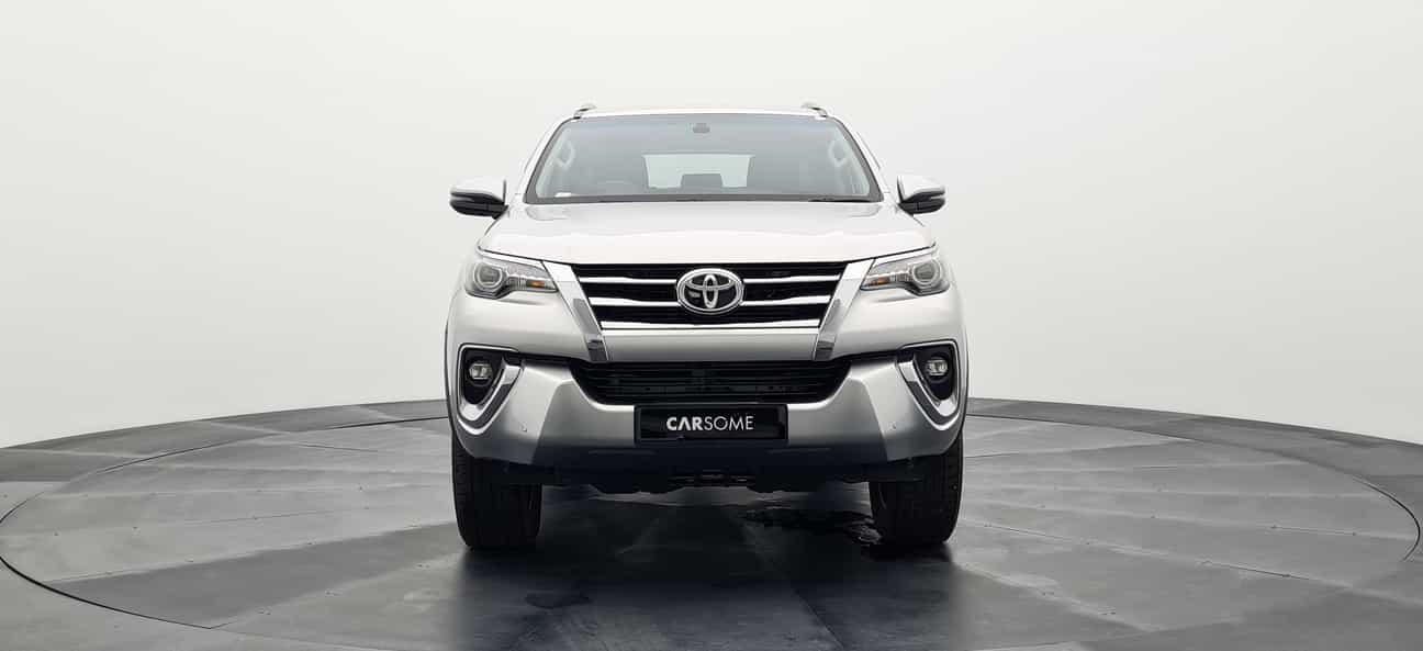used 2018 Toyota FORTUNER VRZ 4X2 2.4
