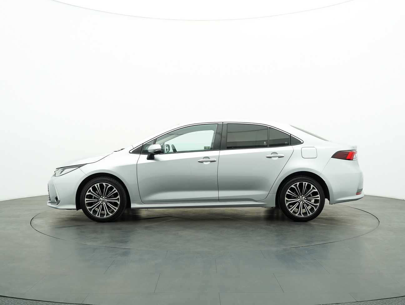 used 2021 Toyota Corolla Altis G 1.8