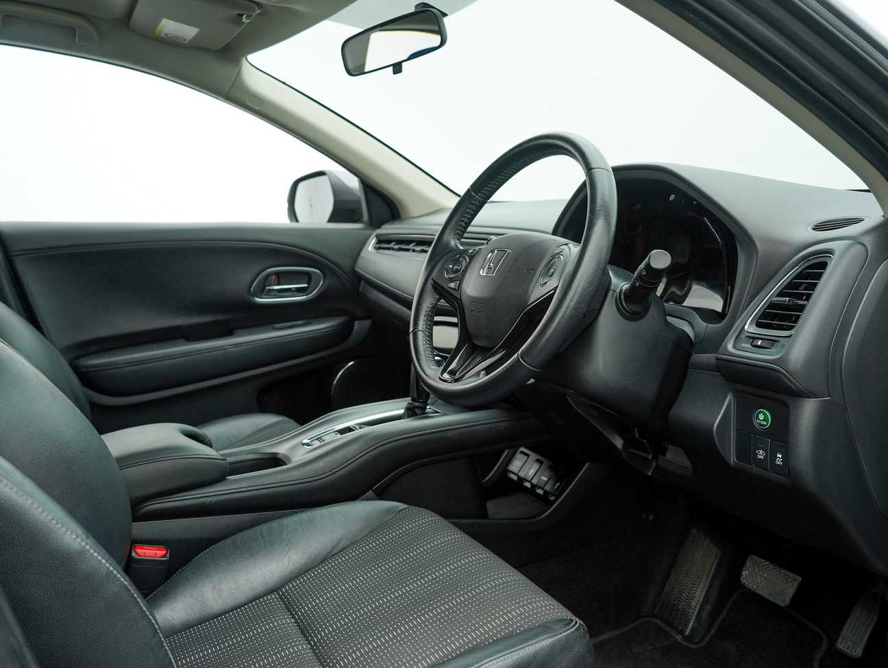 used 2015 Honda HR-V i-VTEC V 1.8