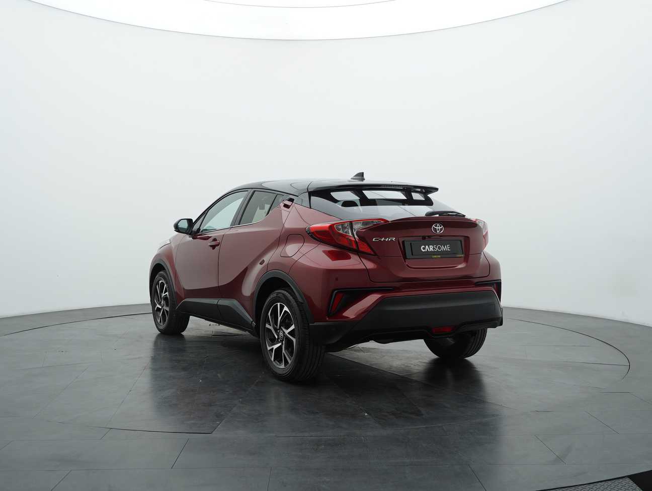 used 2018 Toyota C-HR  1.8