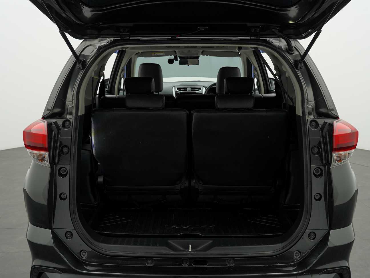 used 2019 Perodua Aruz AV 1.5