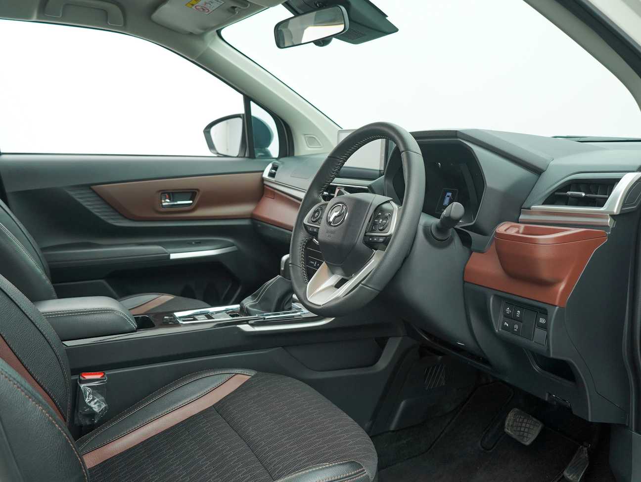 used 2022 Perodua Alza AV 1.5