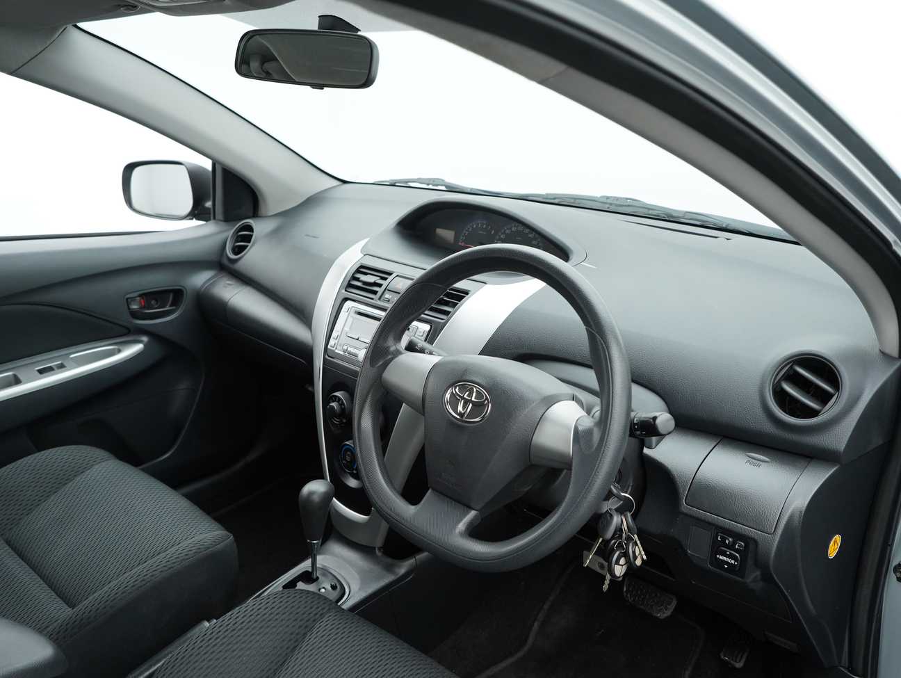 terpakai 2010 Toyota Vios E 1.5