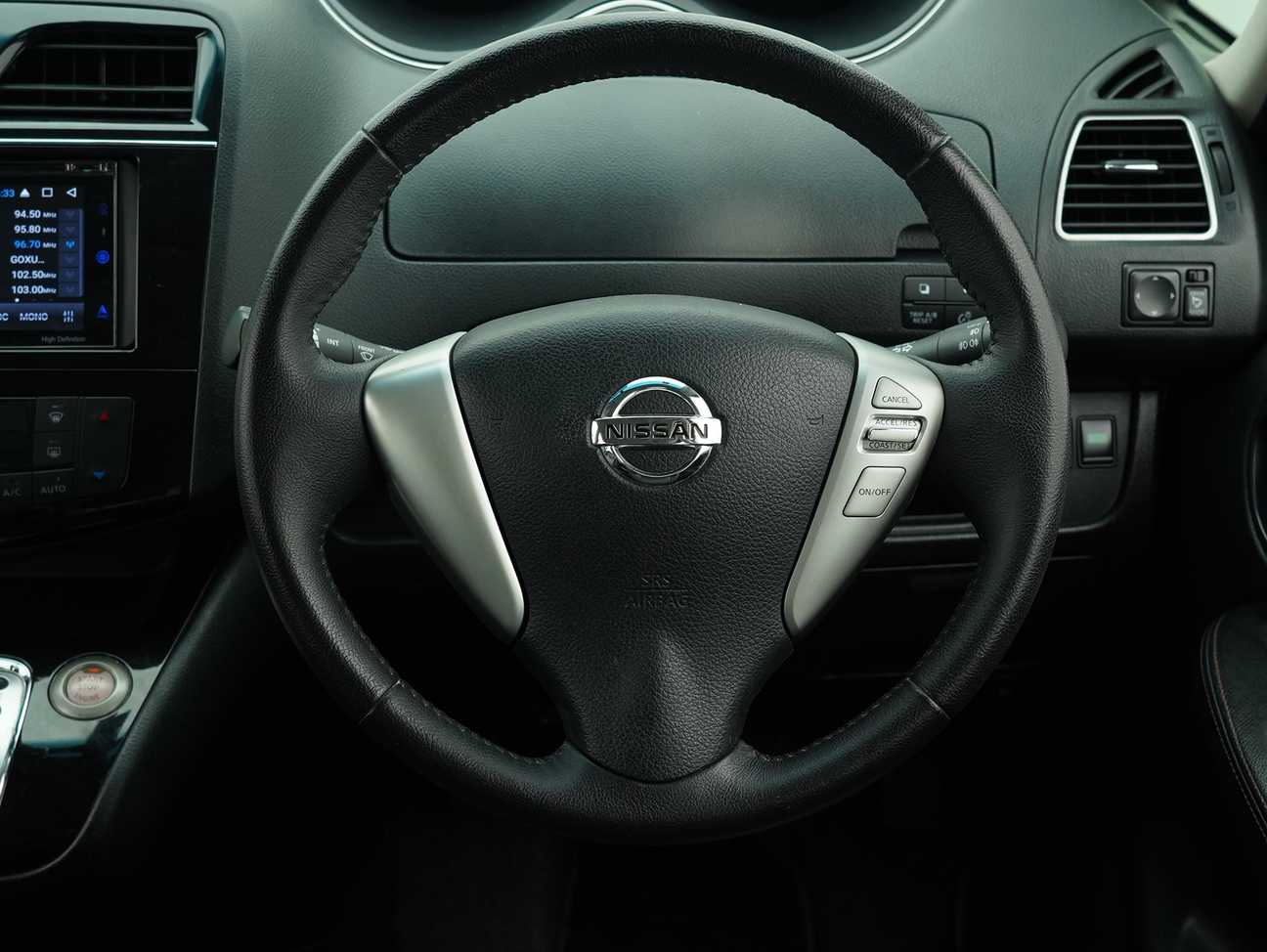 terpakai 2017 Nissan Serena S-Hybrid High-Way Star 2.0