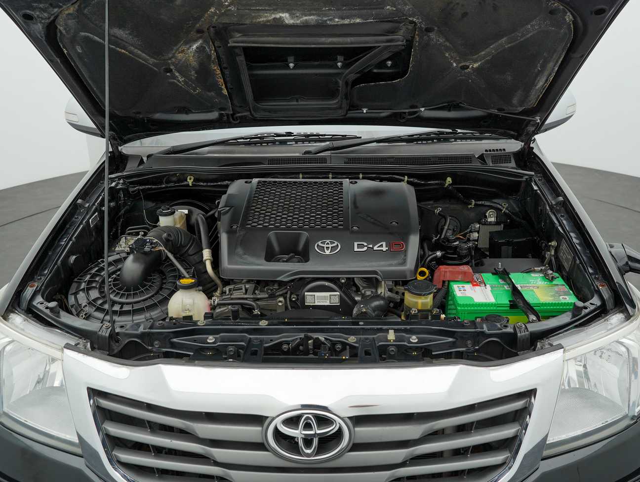 used 2015 Toyota HILUX DOUBLE CAB 2.5