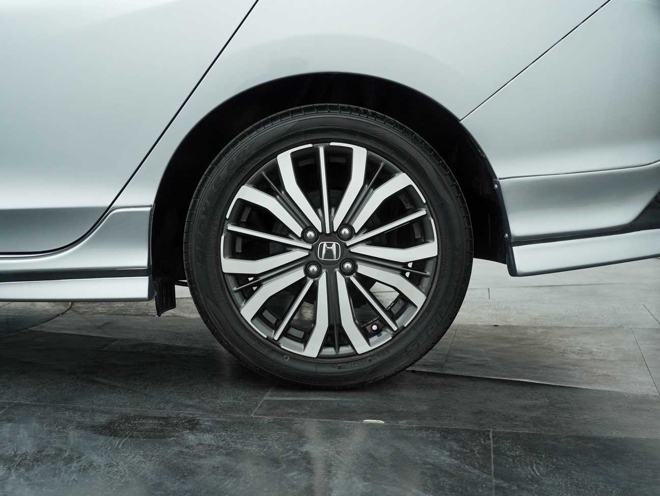 used 2018 Honda City V i-VTEC 1.5