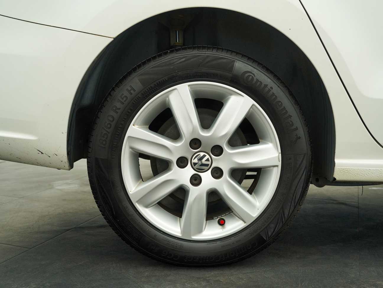 terpakai 2014 Volkswagen Polo  1.6