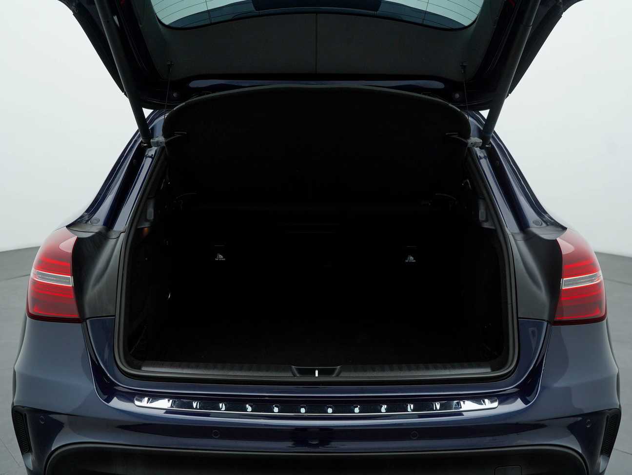 terpakai 2017 Mercedes-Benz GLA250 4MATIC 2.0