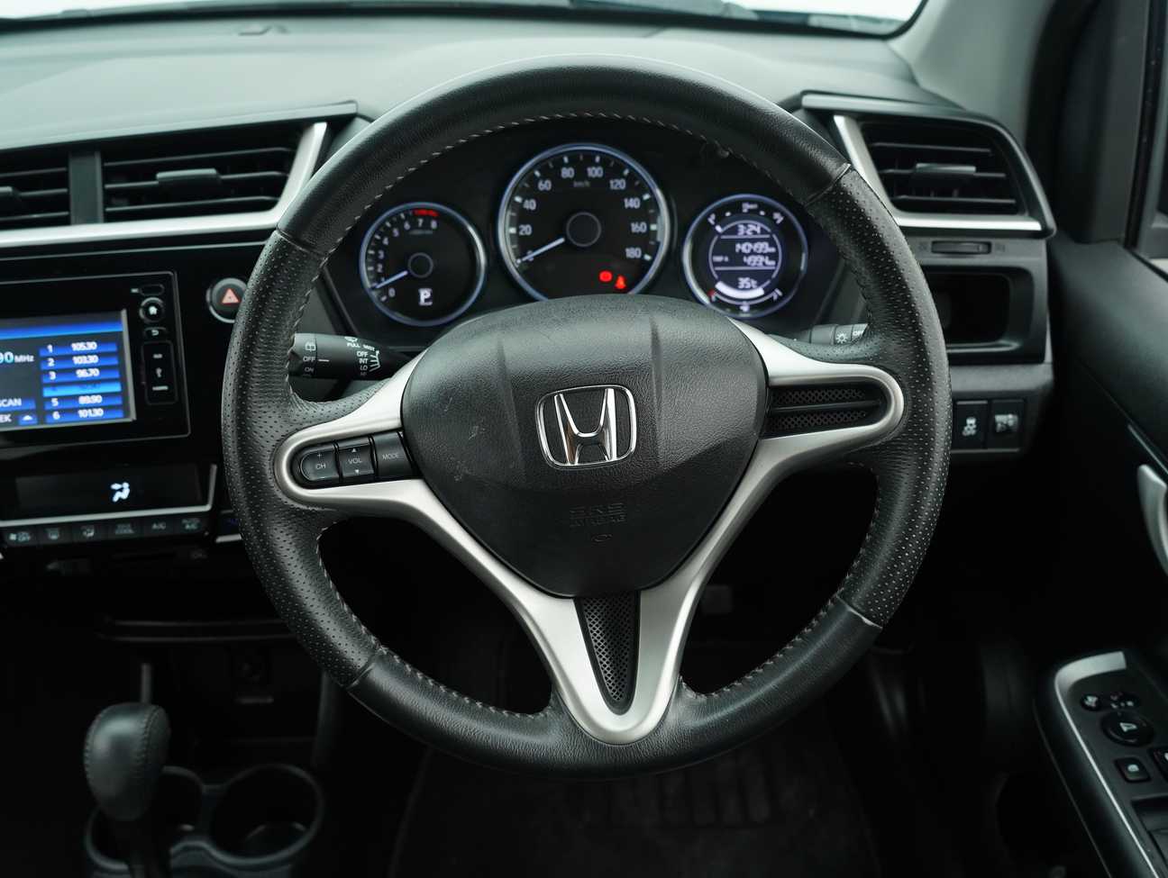 used 2018 Honda BR-V V 1.5