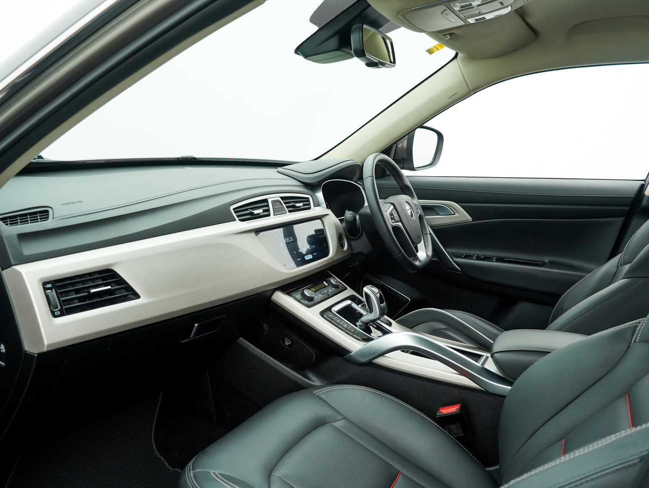 terpakai 2021 Proton X70 Executive 1.8