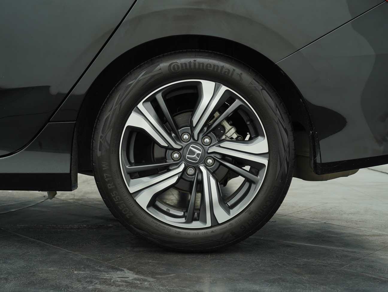 terpakai 2020 Honda Civic TC VTEC 1.5