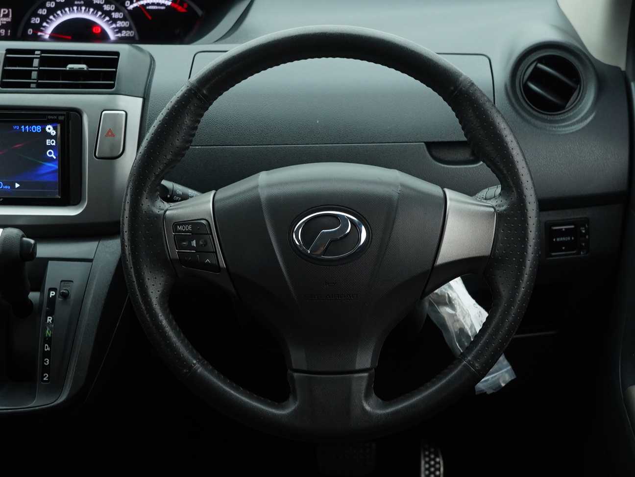 terpakai 2014 Perodua Alza Advance 1.5