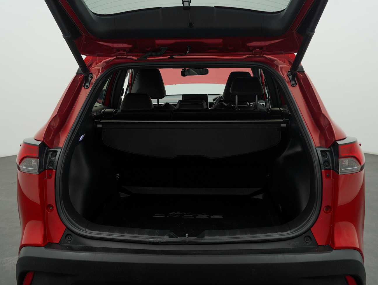 used 2021 Toyota Corolla Cross V 1.8