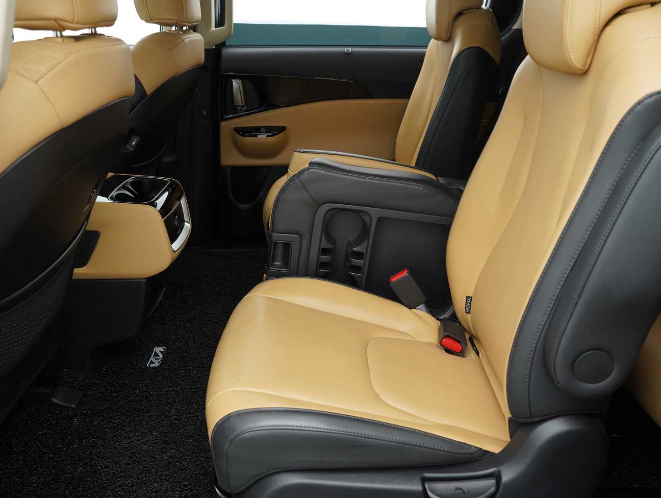 used 2022 Kia Carnival Mid 2.2