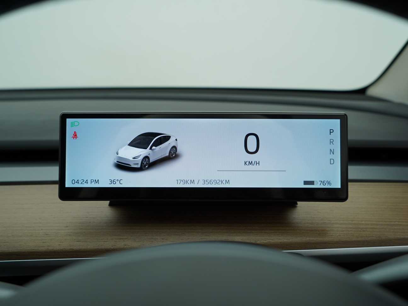 used 2024 Tesla Model Y Standard Range 