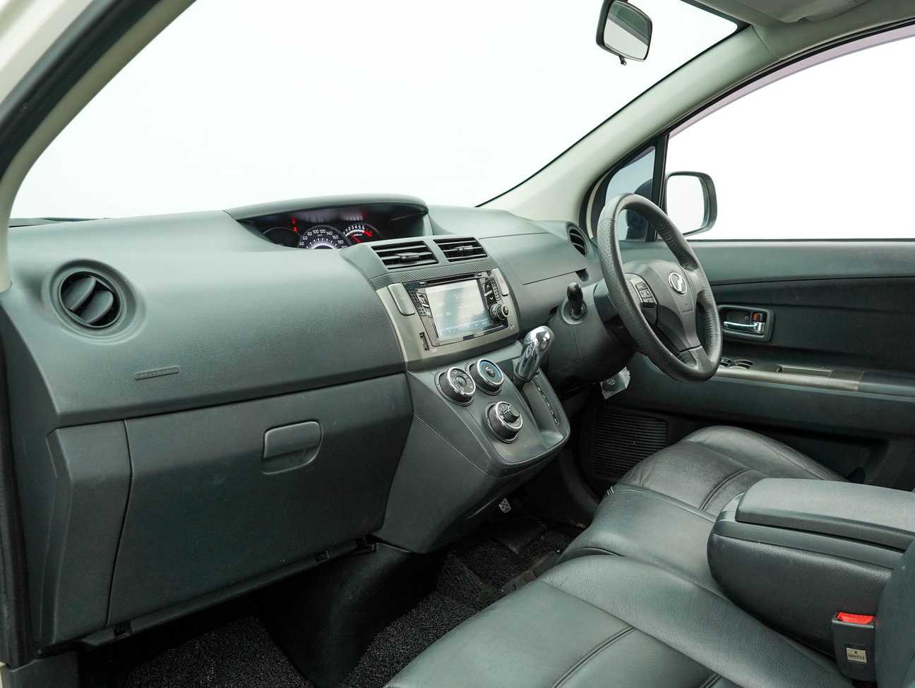 used 2015 Perodua Alza Advance 1.5