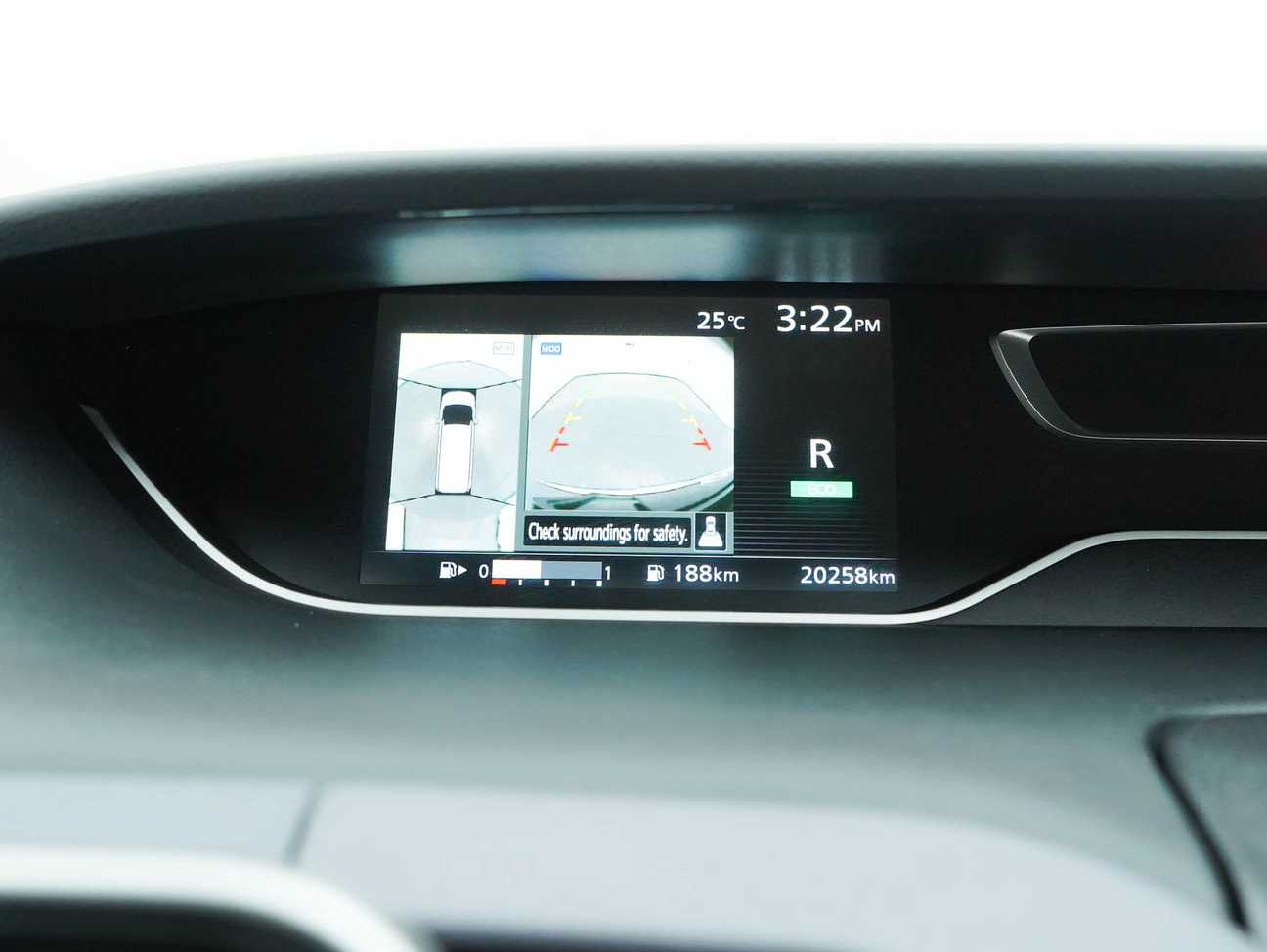 terpakai 2023 Nissan Serena S-Hybrid High-Way Star 2.0