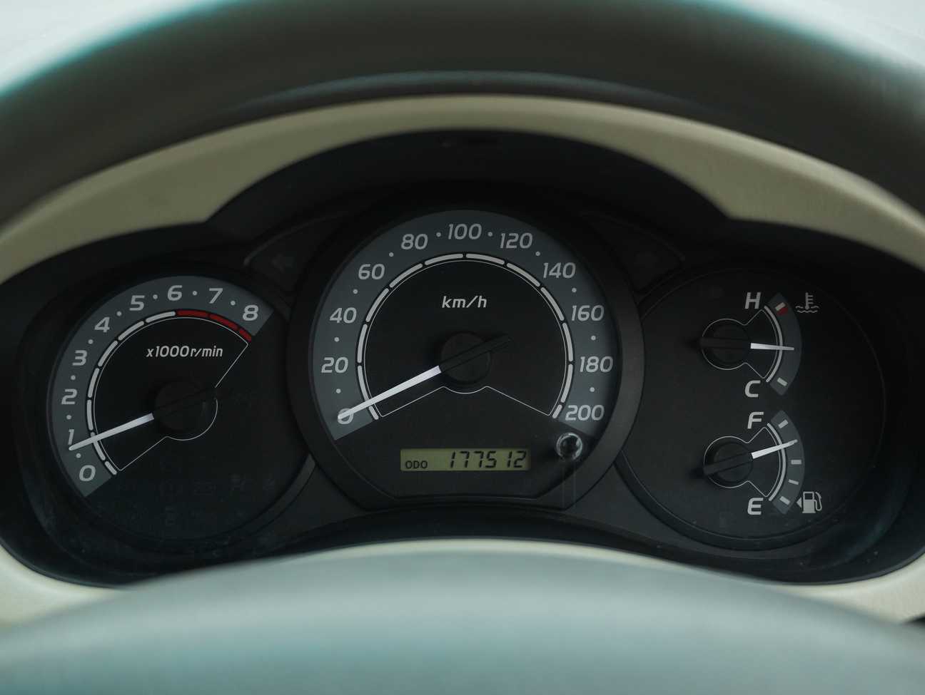 used 2010 Toyota Innova E 2.0