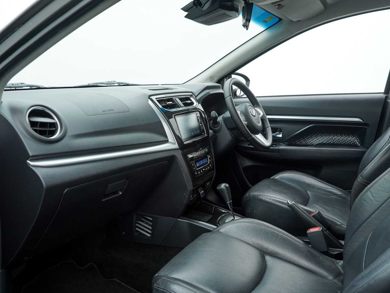 terpakai 2019 Perodua Aruz AV 1.5