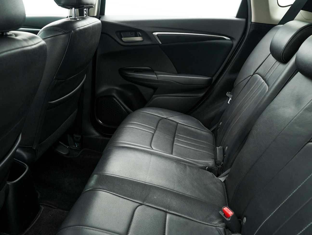 used 2016 Honda Jazz E 1.5