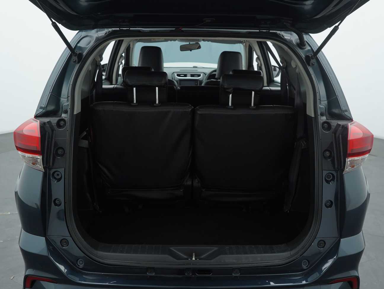 terpakai 2020 Perodua Aruz X 1.5