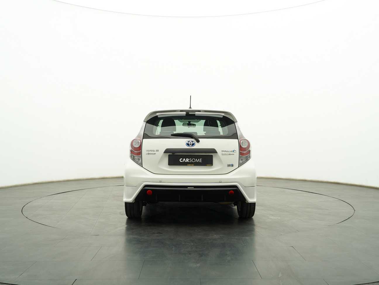 used 2013 Toyota Prius C Hybrid 1.5