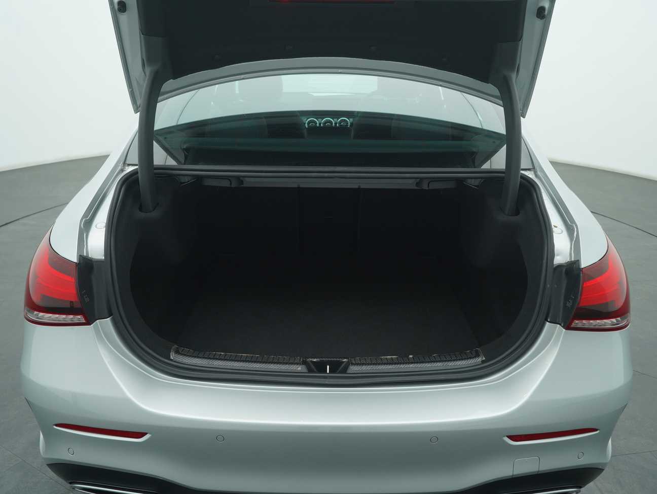 used 2022 Mercedes-Benz A250 AMG Line 2.0