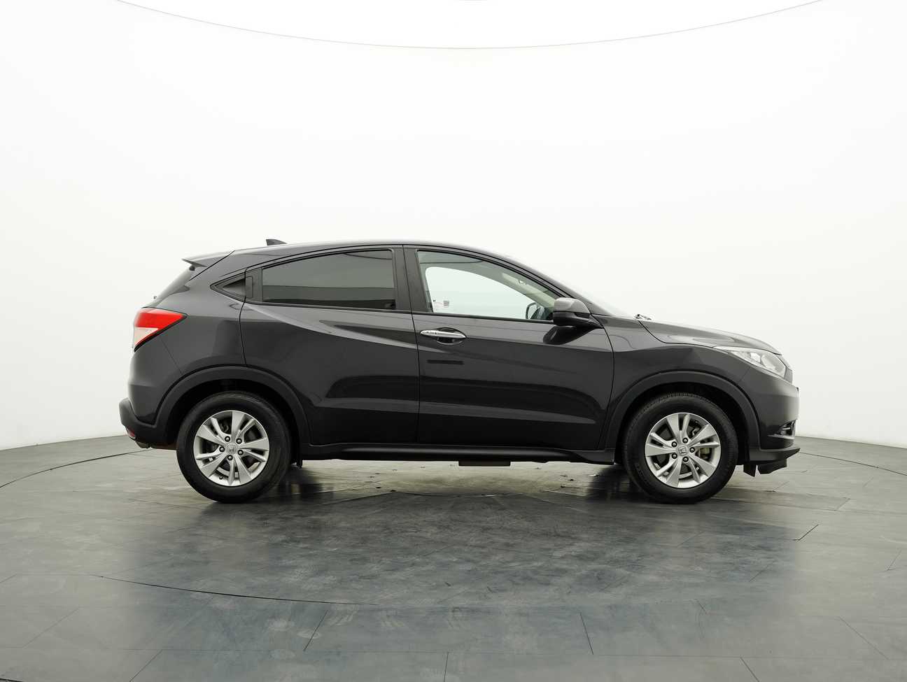 terpakai 2015 Honda HR-V V 1.8