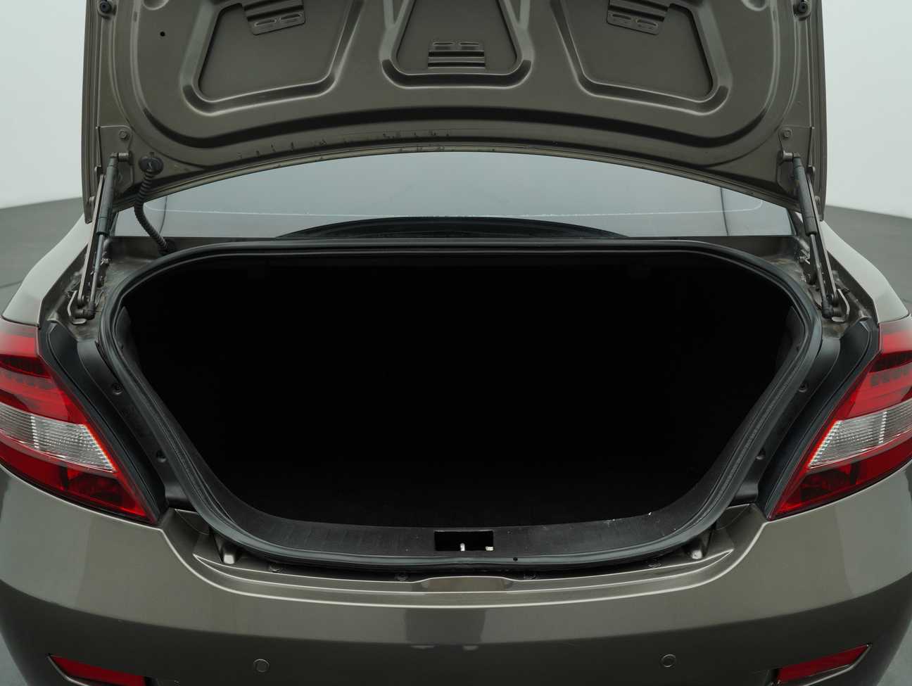 used 2015 Proton Persona SV 1.6