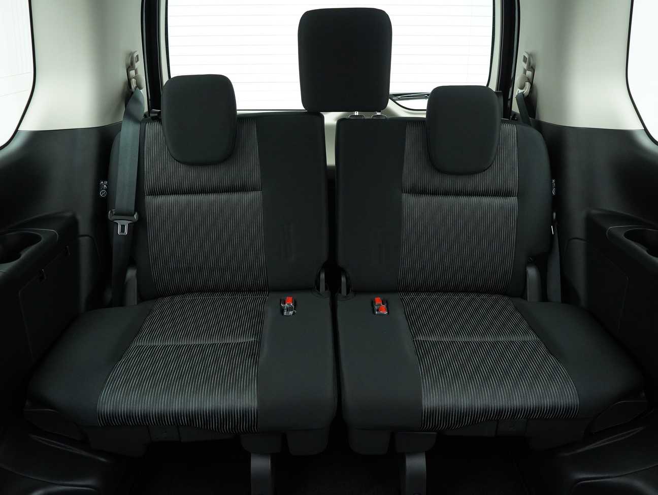 terpakai 2025 Nissan Serena S-Hybrid High-Way Star 2.0