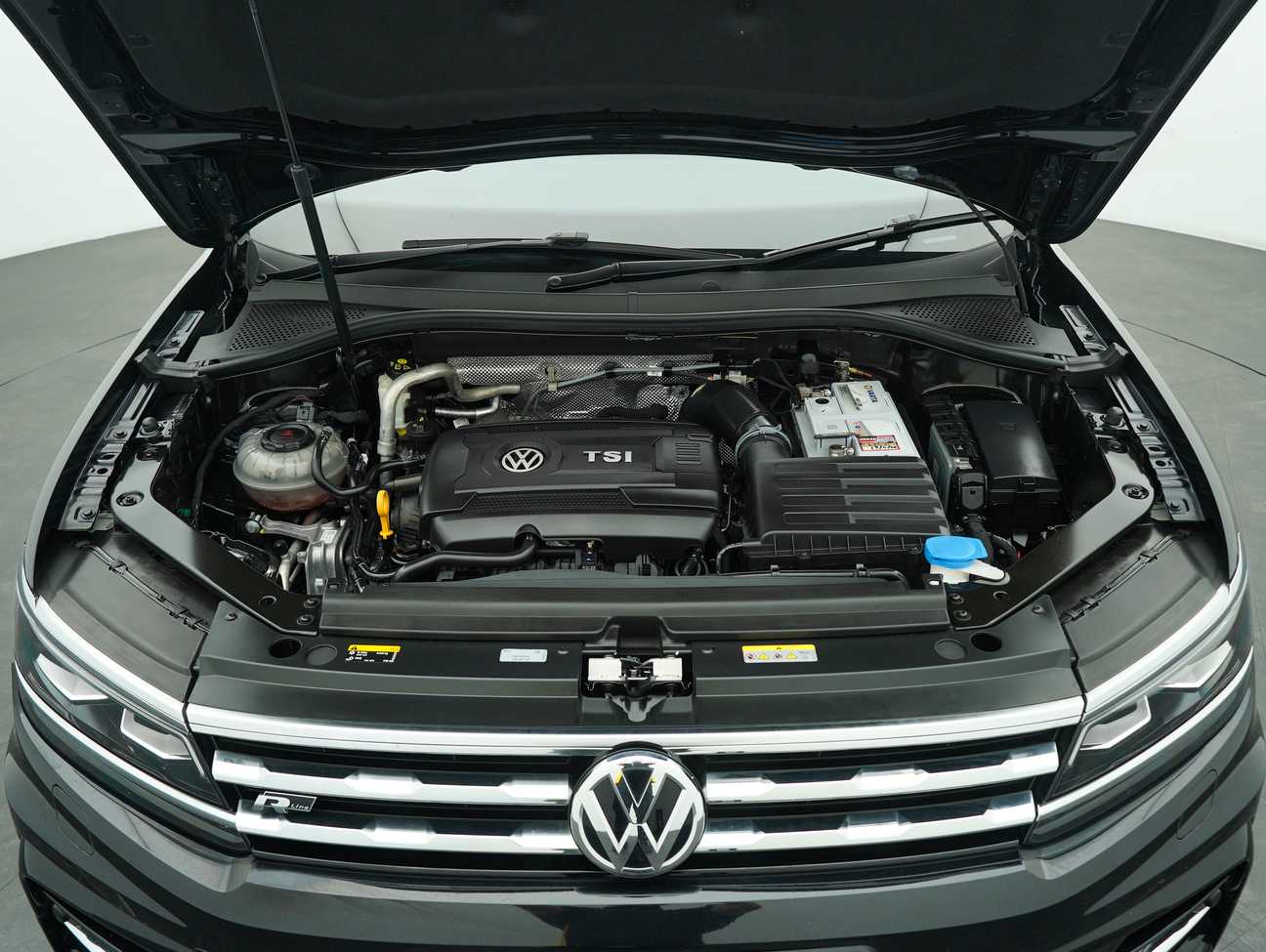 used 2021 Volkswagen Tiguan Allspace R-Line 4MOTION 2.0