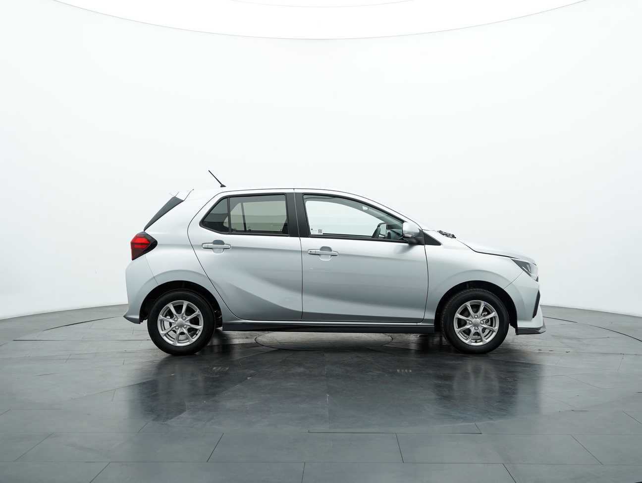 terpakai 2024 Perodua AXIA SE 1.0