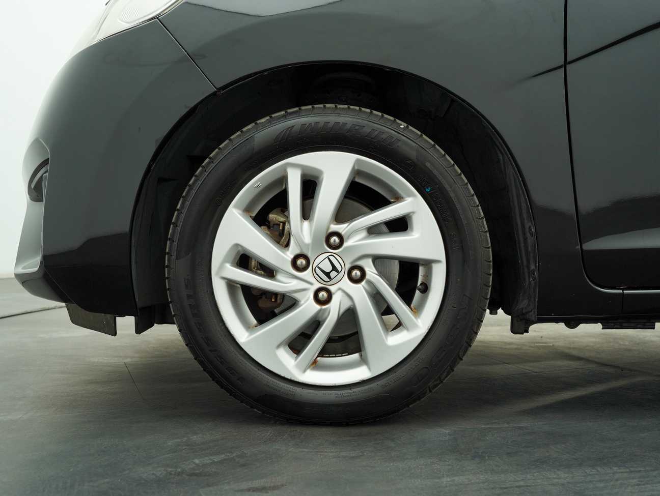 used 2015 Honda Jazz E 1.5