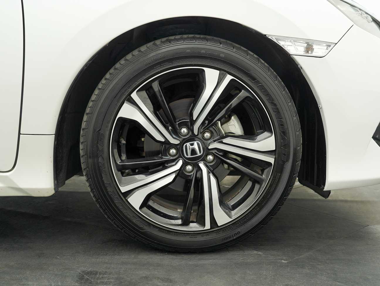 used 2018 Honda Civic TC-P 1.5