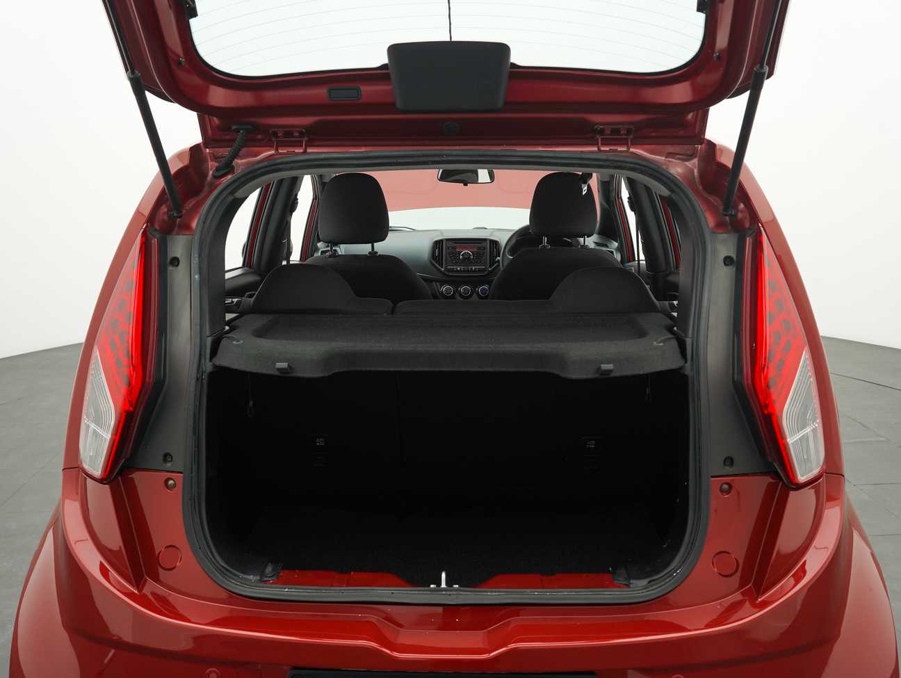 used 2016 Proton Iriz Standard 1.3