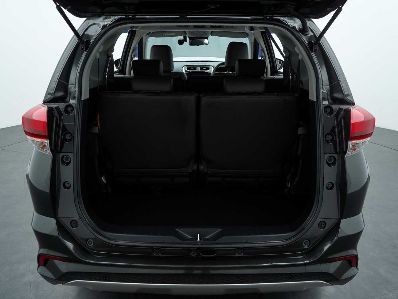 used 2023 Perodua Aruz AV 1.5