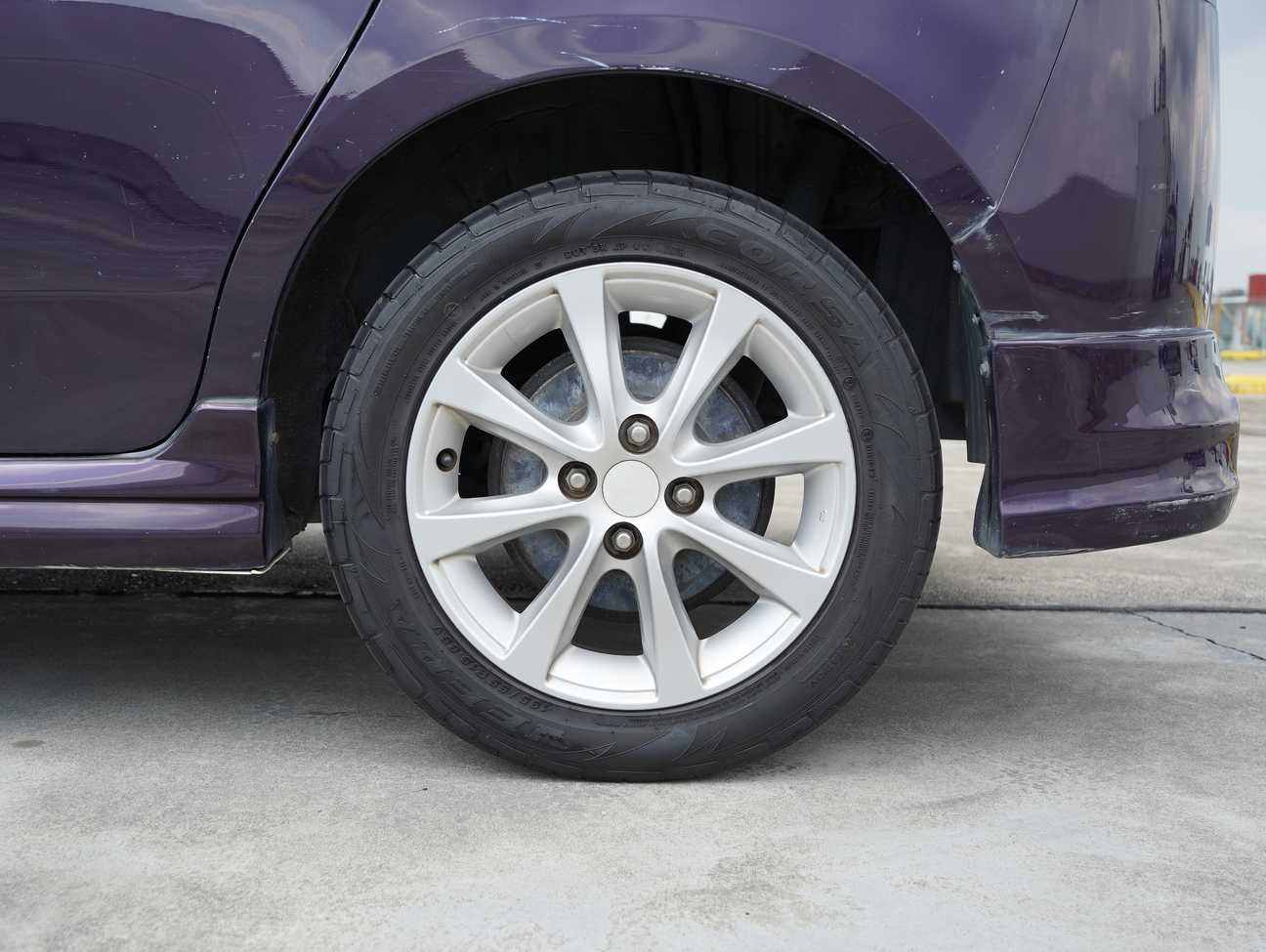 terpakai 2013 Perodua Alza EZ 1.5