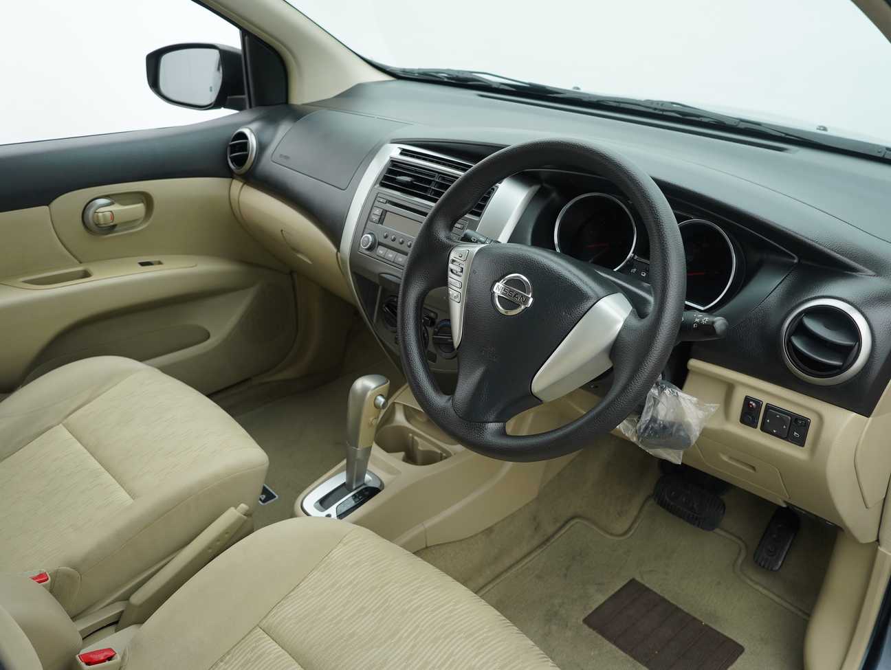 used 2015 Nissan Grand Livina Comfort 1.6