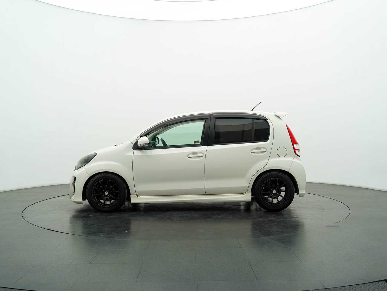 terpakai 2011 Perodua Myvi SE 1.5