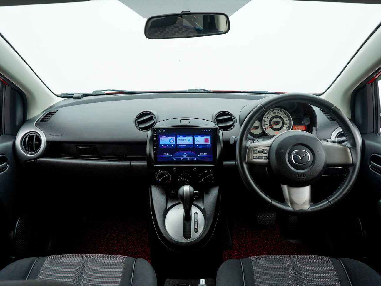 terpakai 2010 Mazda 2 R 1.5