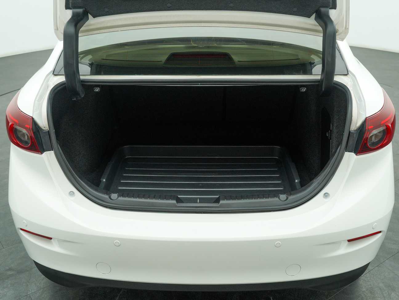 used 2016 Mazda 3 SKYACTIV-G High 2.0