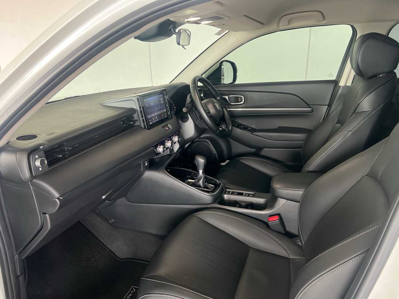 used 2023 Honda HR-V V 1.5