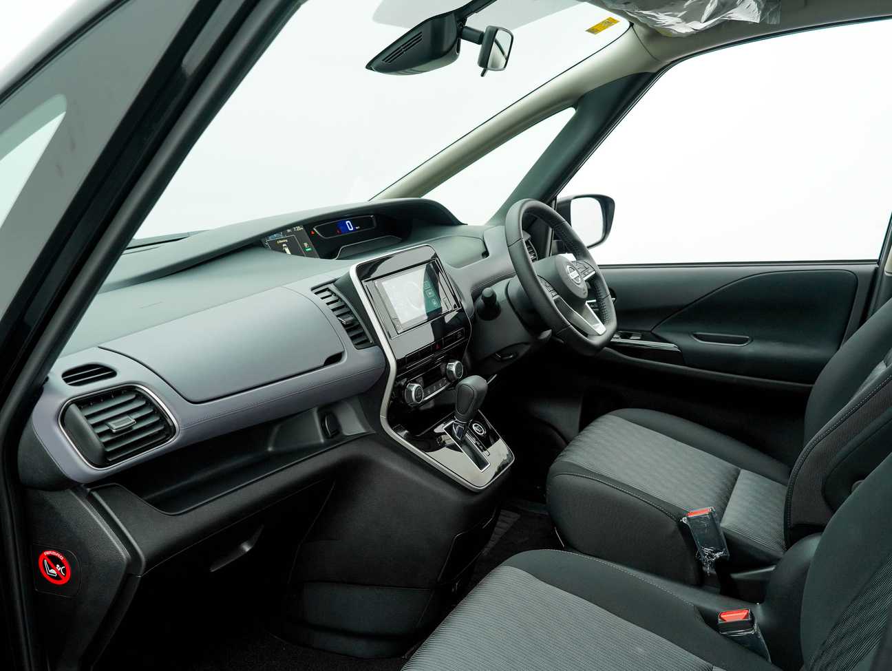 terpakai 2025 Nissan Serena S-Hybrid High-Way Star 2.0