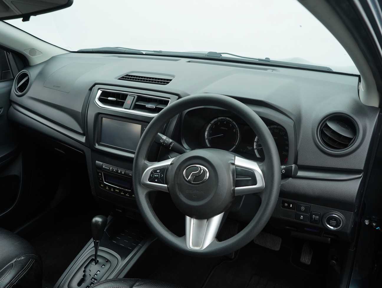 terpakai 2020 Perodua Aruz X 1.5