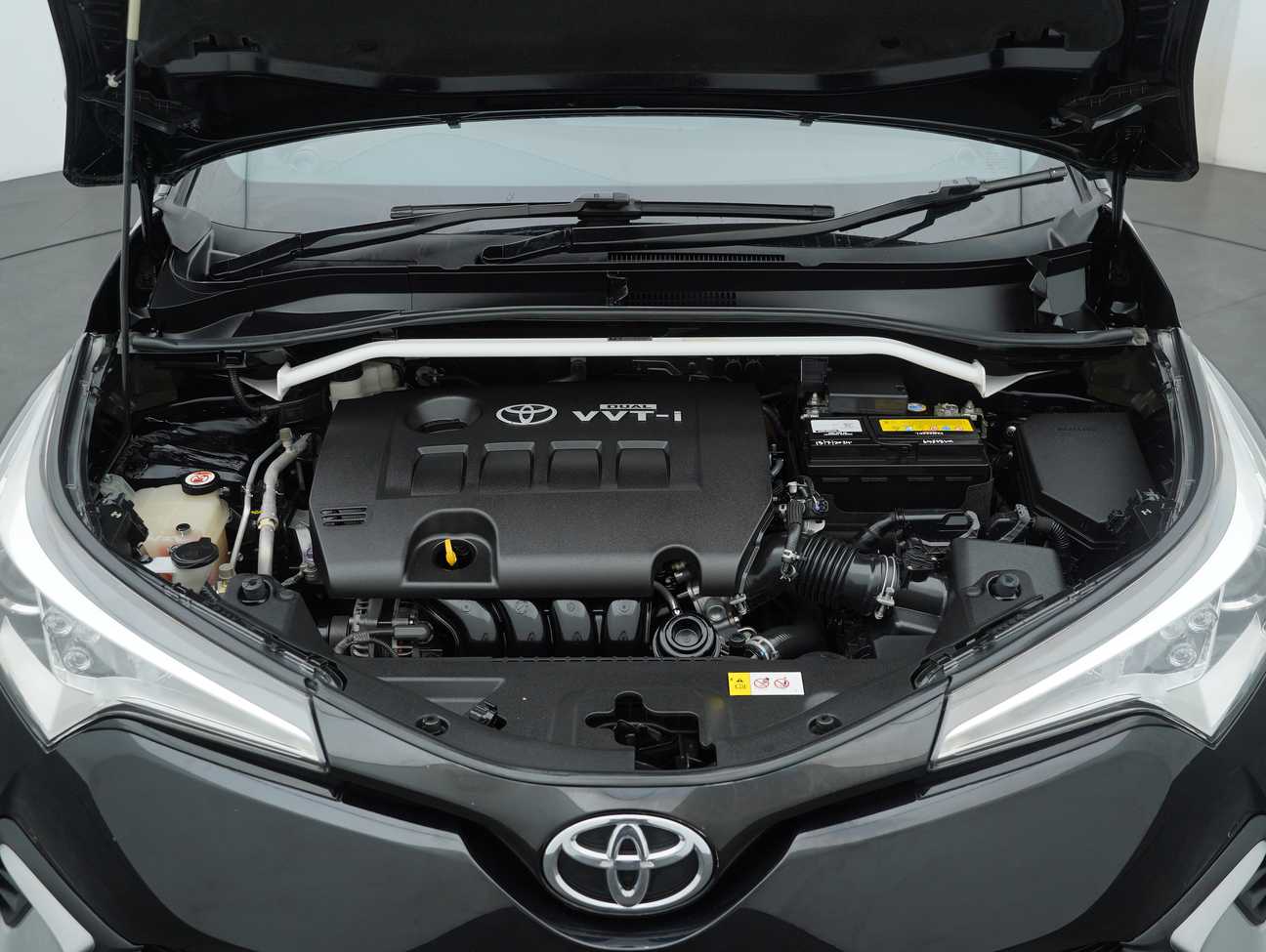 terpakai 2019 Toyota C-HR  1.8