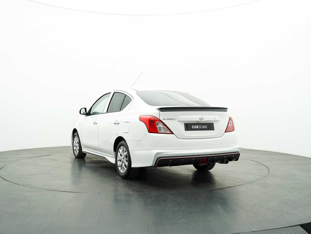 terpakai 2017 Nissan Almera E 1.5