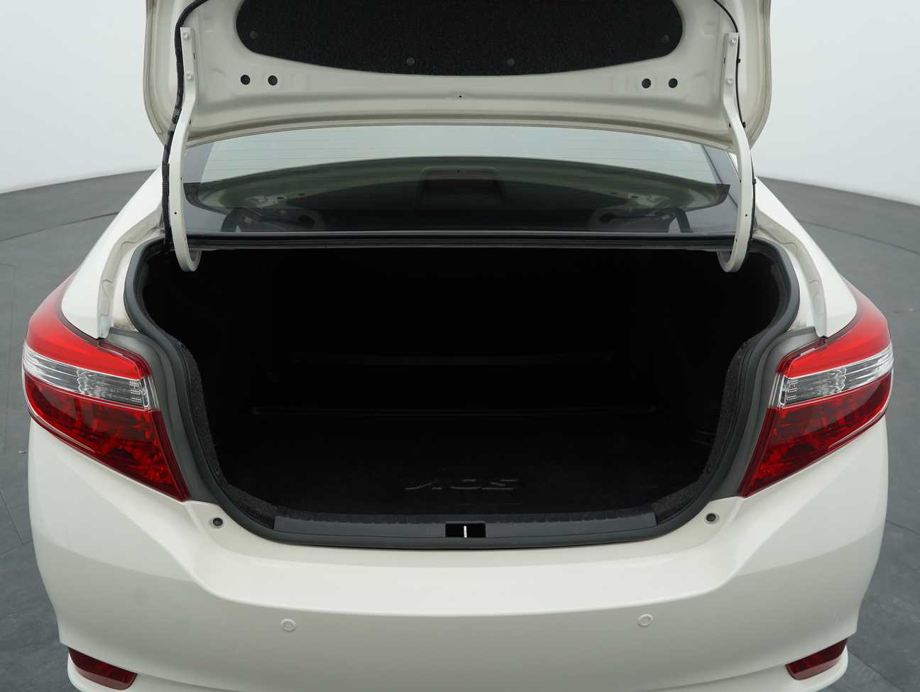 terpakai 2014 Toyota Vios J 1.5