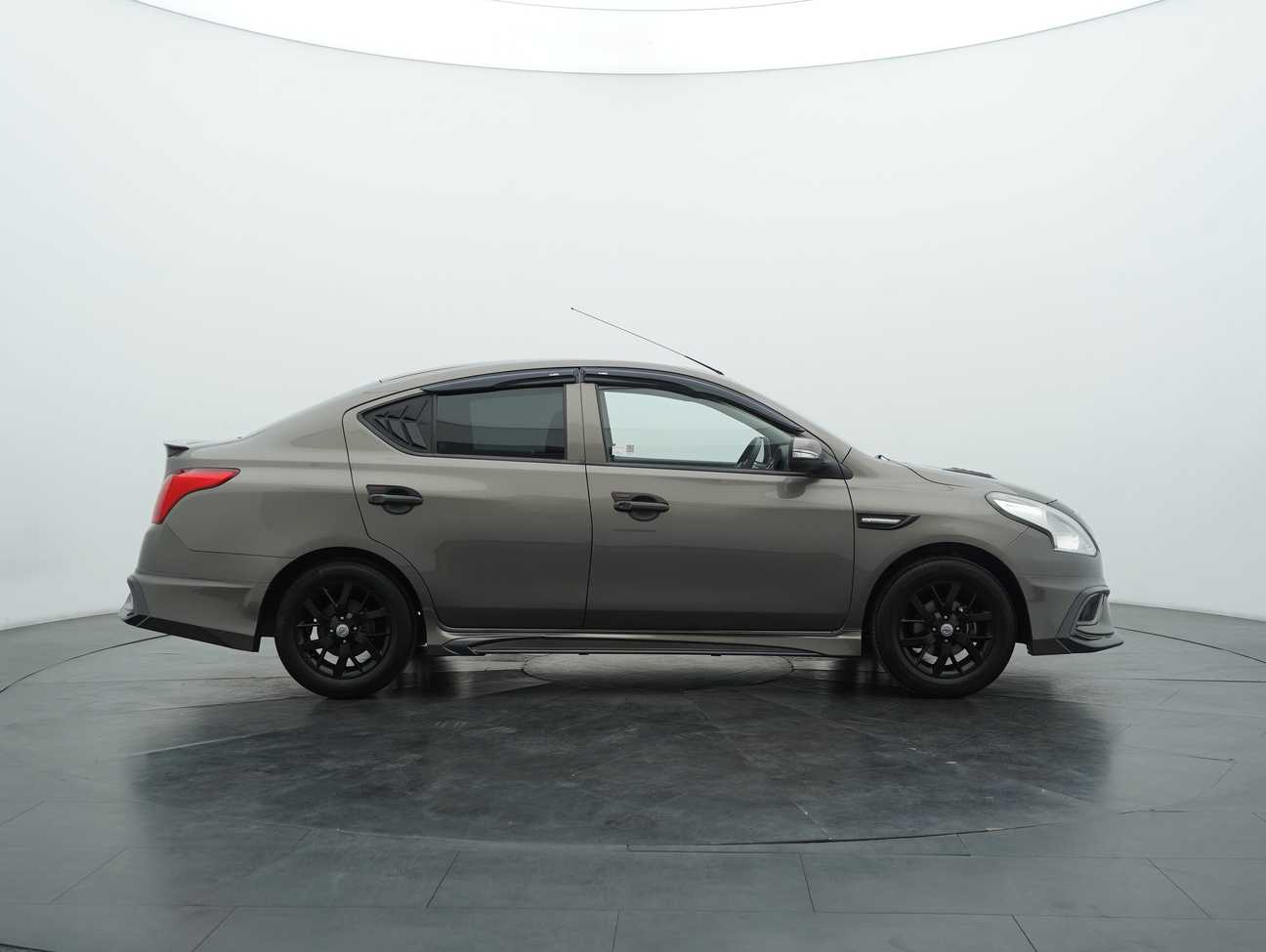 terpakai 2017 Nissan Almera E 1.5