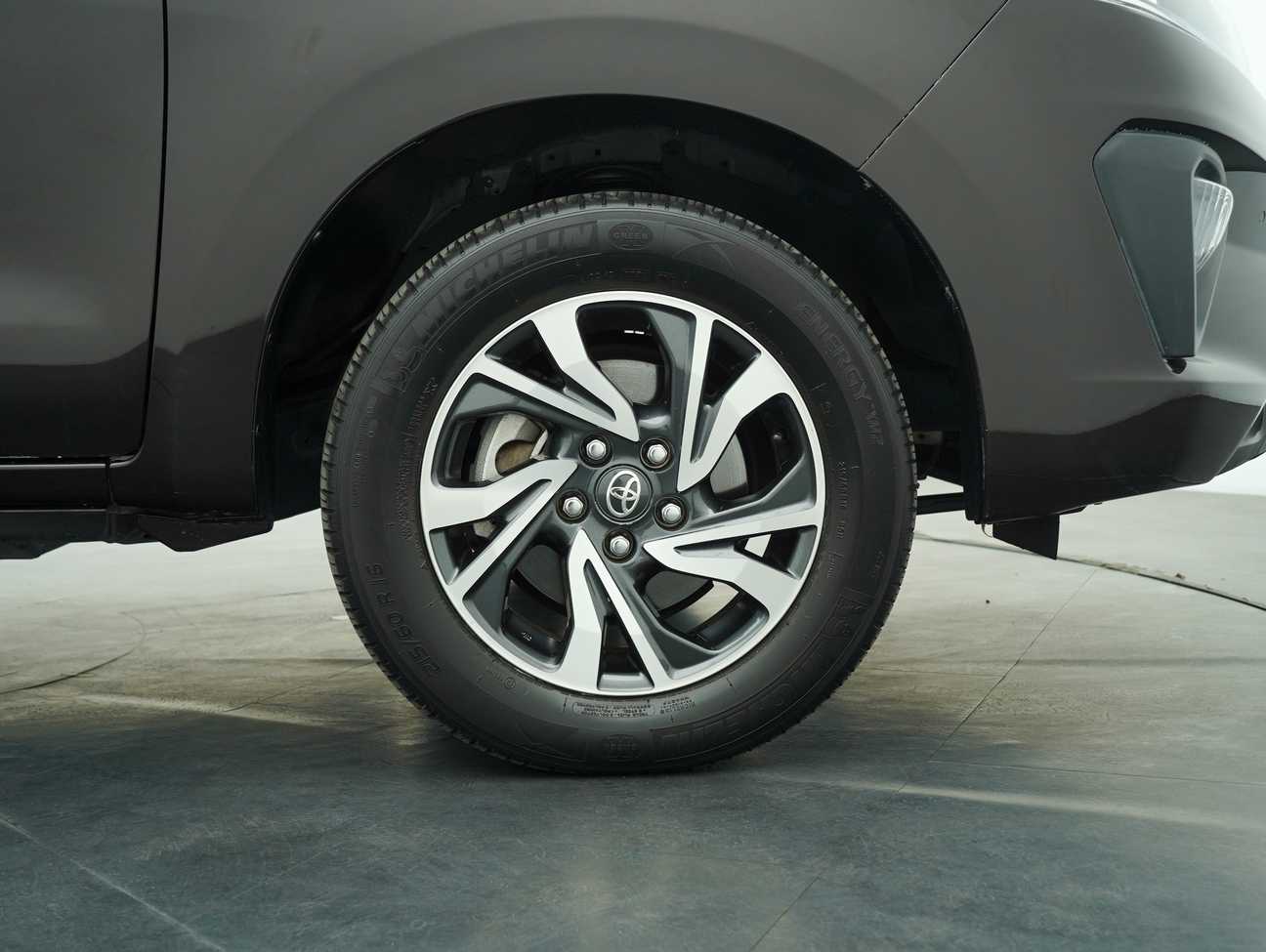 terpakai 2021 Toyota Innova G 2.0