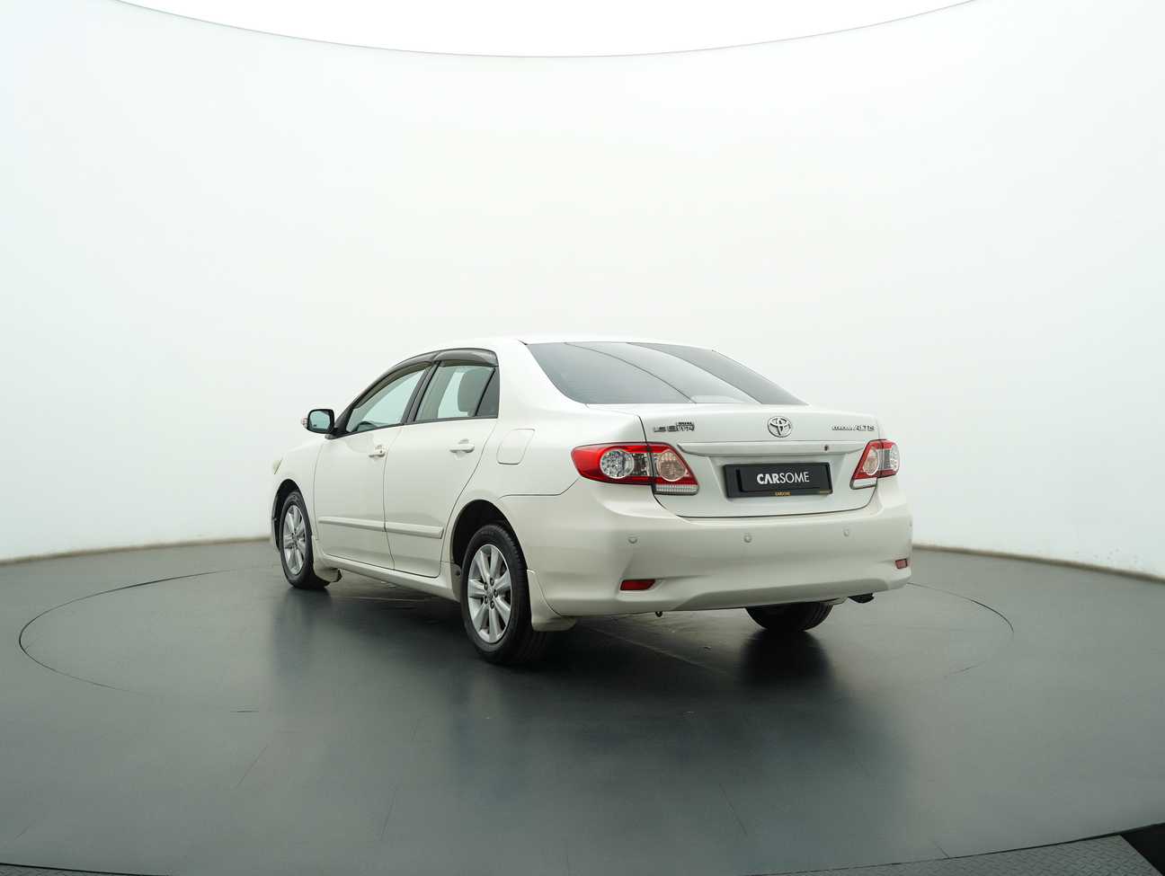 used 2012 Toyota Corolla Altis E 1.6